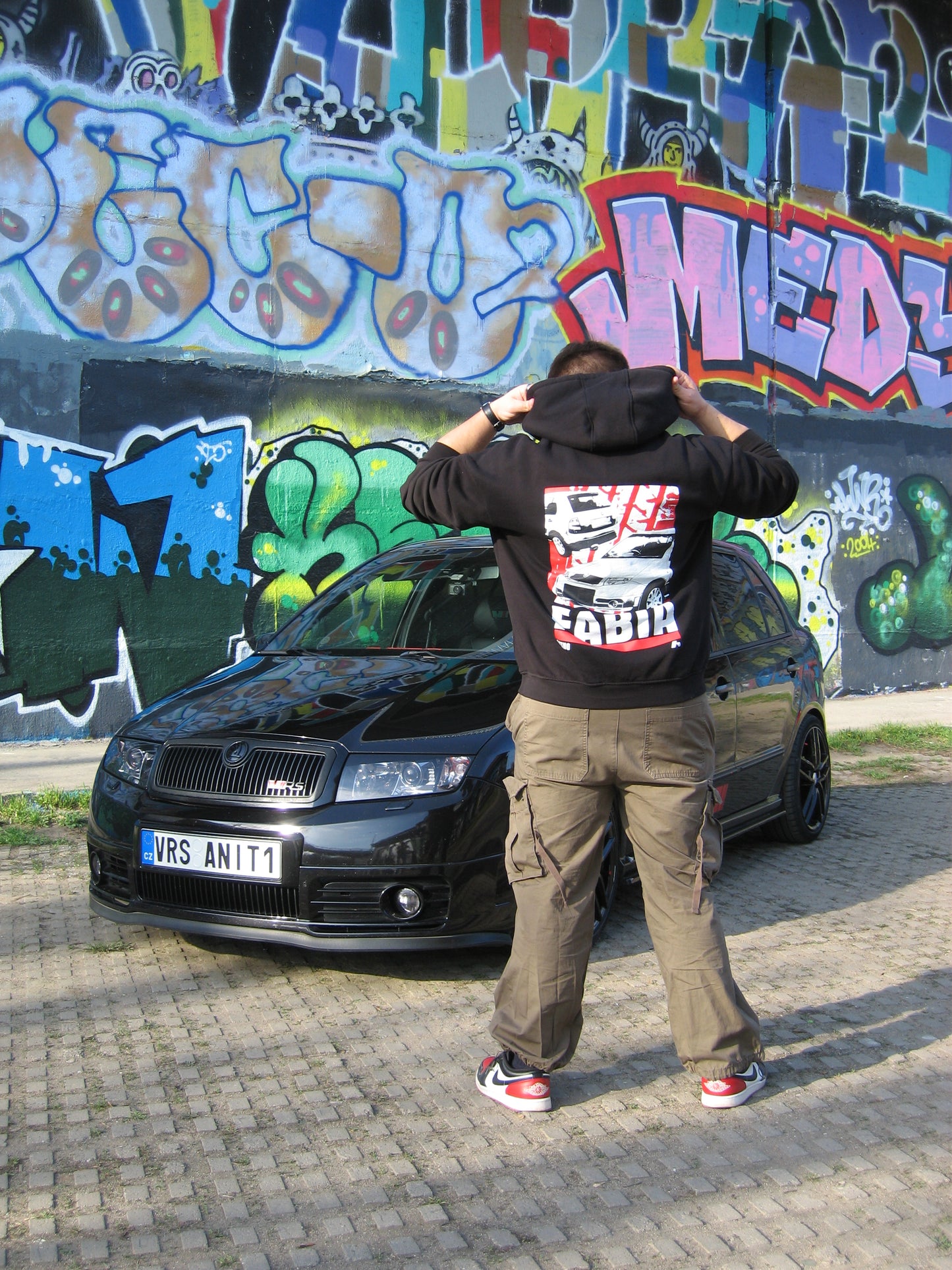 SFTNG mikina