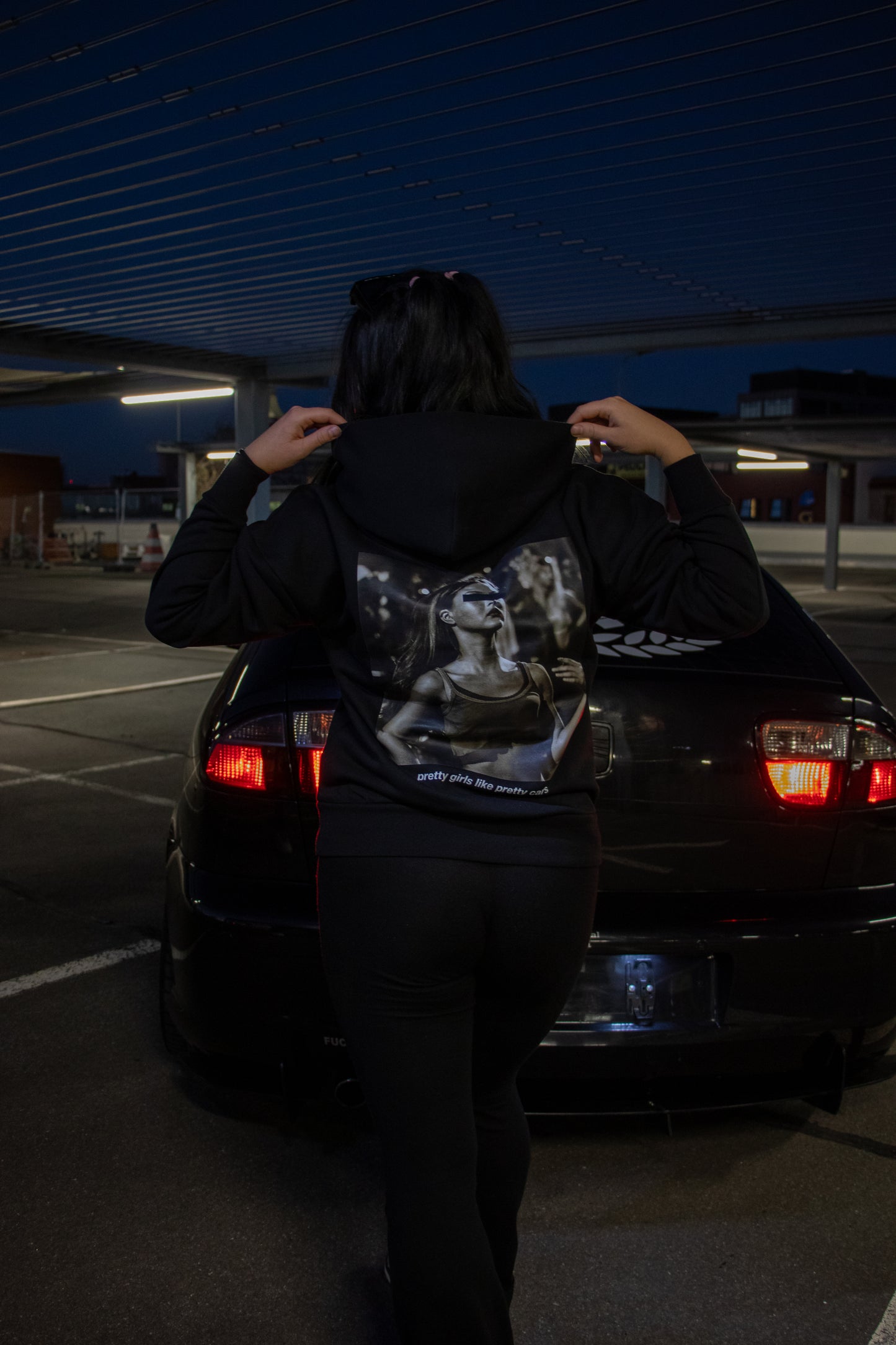 pretty girls like pretty cars - mikina