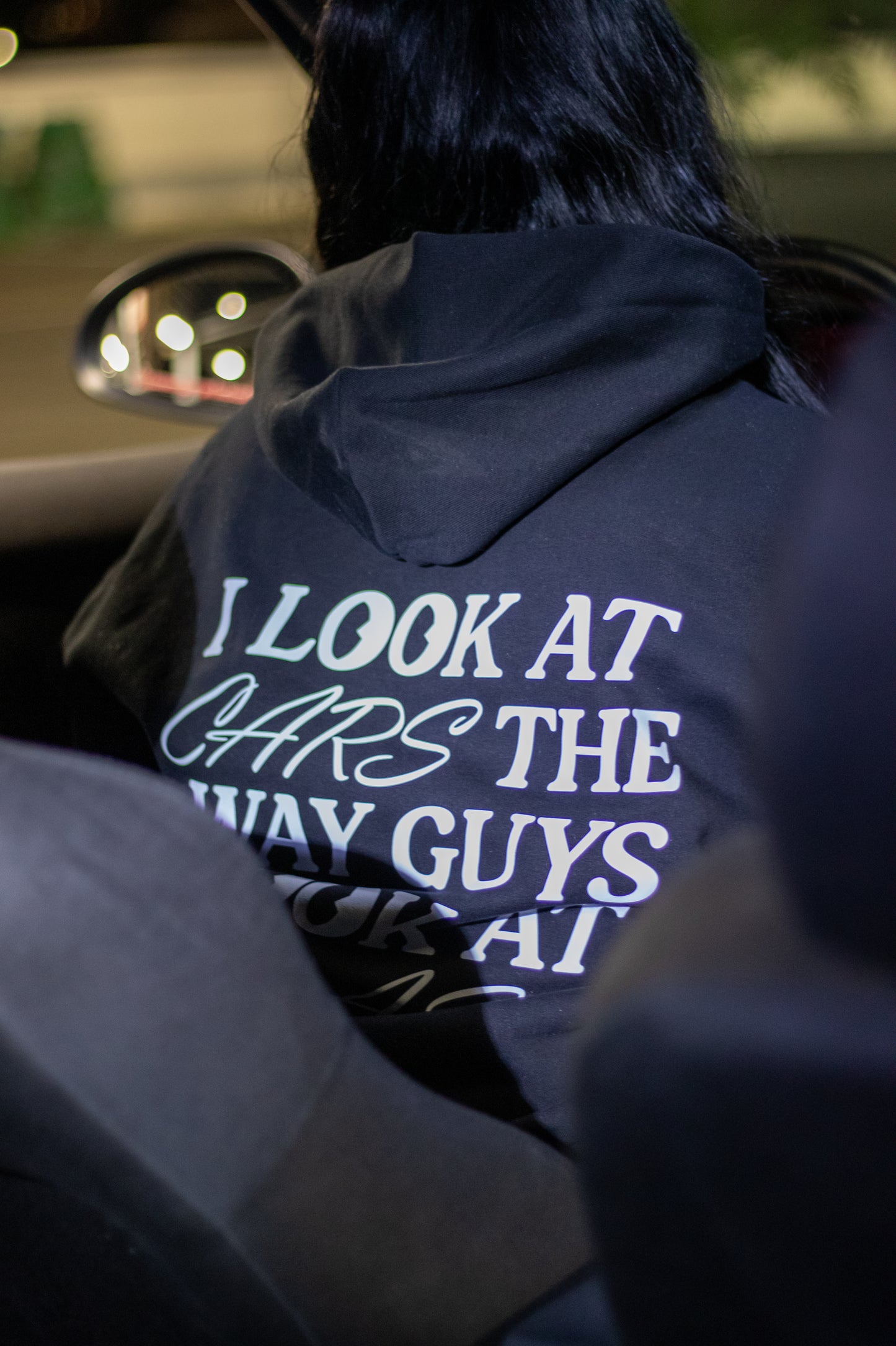 i look at cars the ways guys look at my ass - mikina